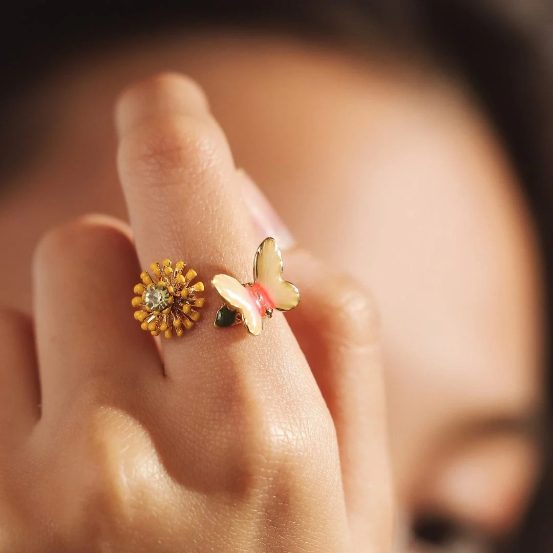 Butterfly and Daisy Open Ring - Image 3