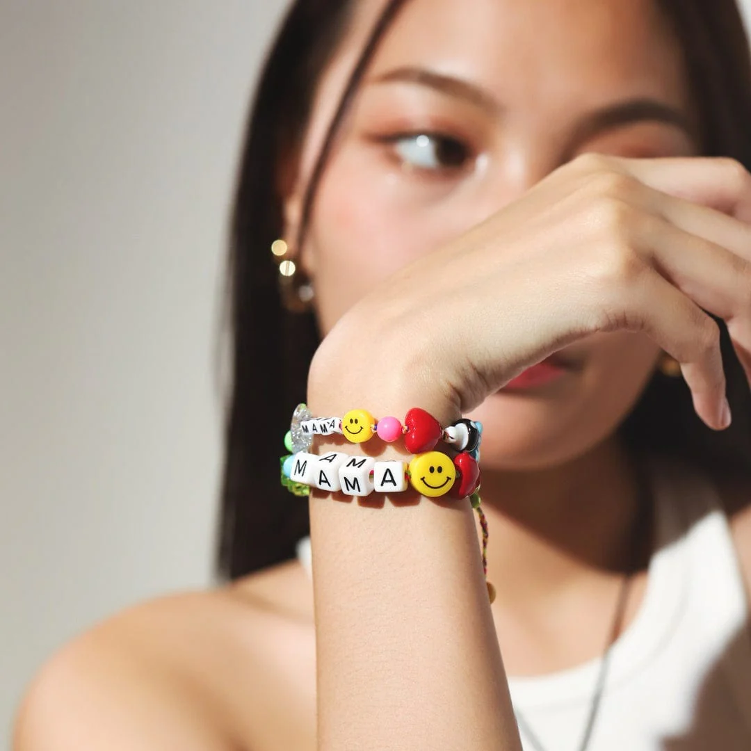 Mama's Playful Beaded Bracelet - Image 3