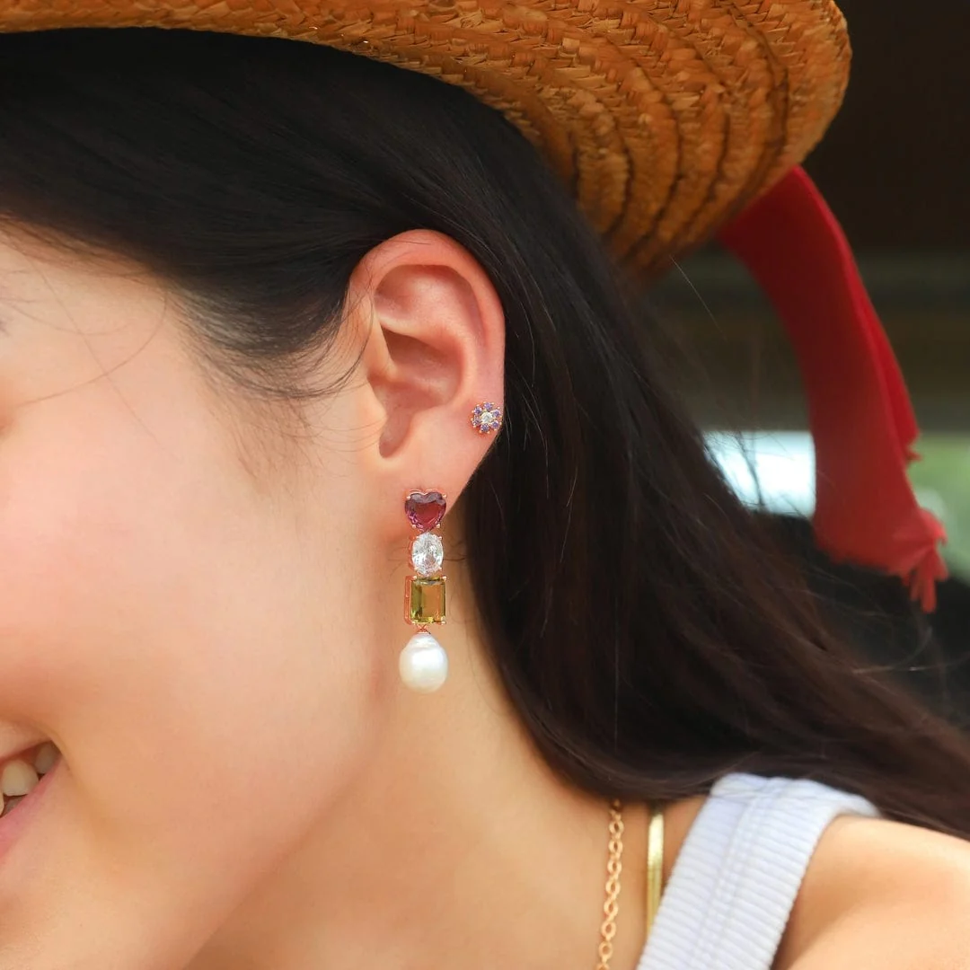 Glass Heart and Pearl Drop Earrings - Image 4